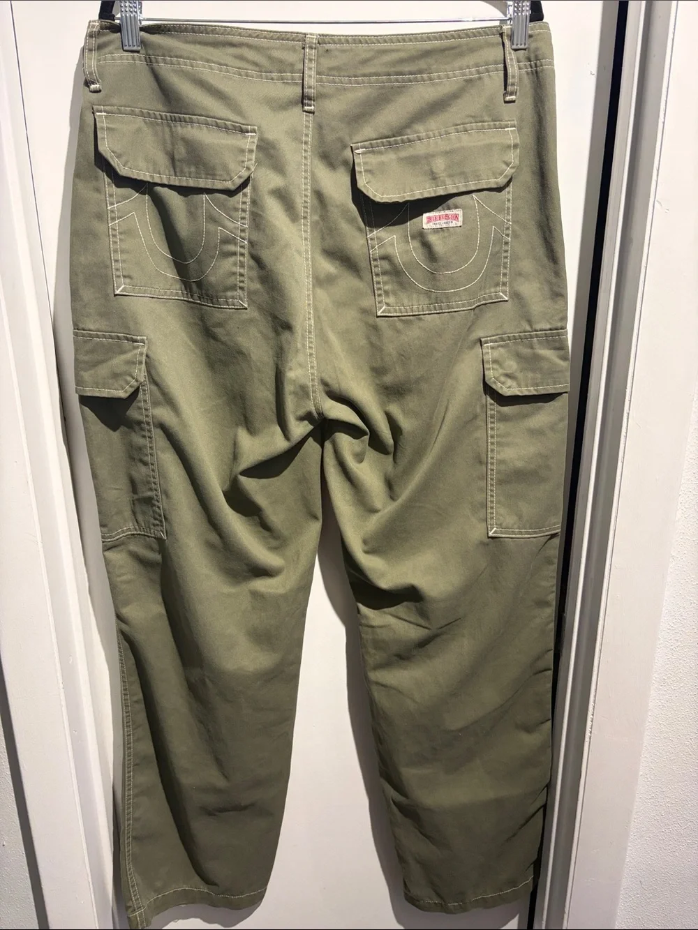 TRUE RELIGION- MEN’S Olive Green Utility Cargo Pants
